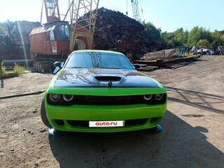 2011 Dodge Challenger SRT8 SRT-8 III Рестайлинг, зелёный, 3000000 рублей, вид 1