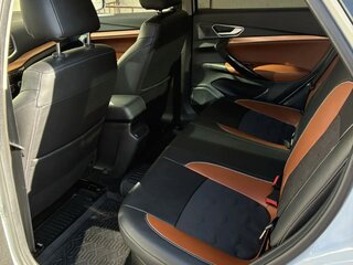 2024 Lada (ВАЗ) Vesta Cross I Рестайлинг (NG), белый, 1480000 рублей, вид 3