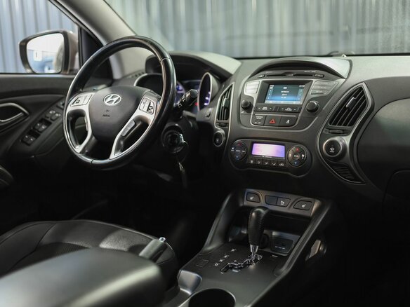 2014 Hyundai ix35 I Рестайлинг, коричневый, 1499000 рублей - вид 10
