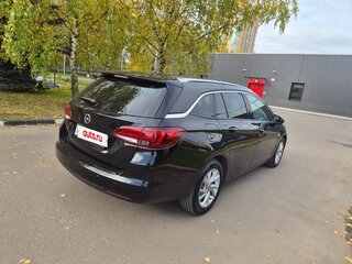 2020 Opel Astra K Рестайлинг, чёрный, 1850000 рублей, вид 4