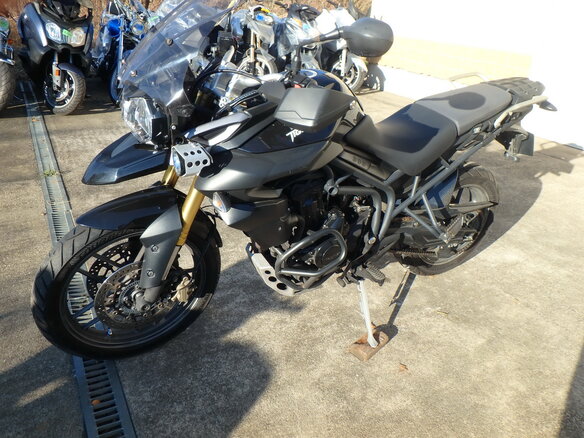 2014 Triumph Tiger 800, чёрный, 700000 рублей - вид 9