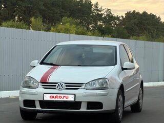 2008 Volkswagen Golf V, белый, 560000 рублей, вид 3