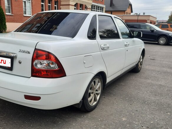 2012 Lada (ВАЗ) Priora I, белый, 350000 рублей - вид 5