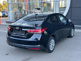 2020 Hyundai Solaris II Рестайлинг, чёрный, 1394000 рублей, вид 4