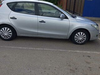 2009 Hyundai i30 I, серый, 380000 рублей, вид 3