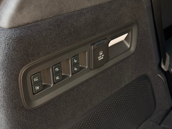 2026 Zeekr 9X 55 kWh (до 3.5 т), чёрный, 12490000 рублей - вид 25