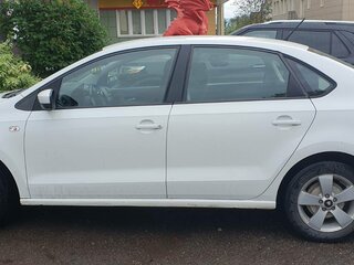 2014 Volkswagen Polo V, белый, 720000 рублей, вид 5