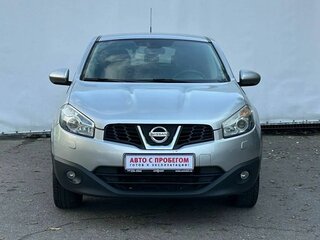 2013 Nissan Qashqai I Рестайлинг, серебристый, 920000 рублей, вид 2