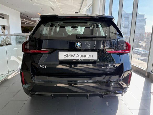 2026 BMW X1 25Li xDrive III (U11/U12), чёрный - вид 4