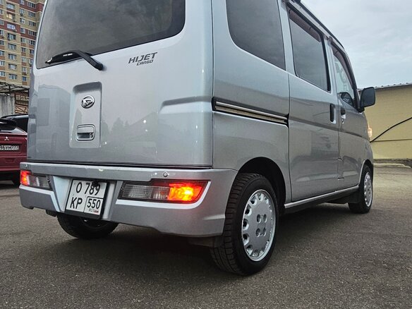 2019 Daihatsu Hijet X, серебристый, 1100000 рублей - вид 4
