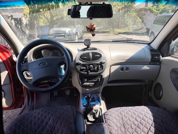 2008 Lada (ВАЗ) Kalina I, красный, 380000 рублей - вид 5