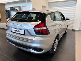 2026 Lada (ВАЗ) Iskra SW, серебристый, 1725000 рублей, вид 4