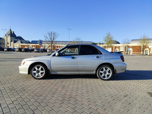 2002 Subaru Impreza II, серебристый, 650000 рублей - вид 2