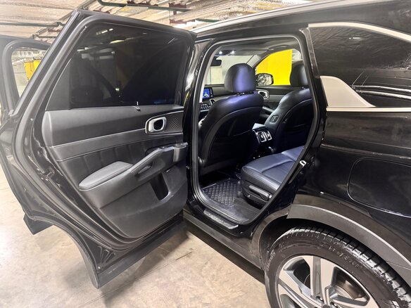 2020 Kia Sorento IV, чёрный - вид 19