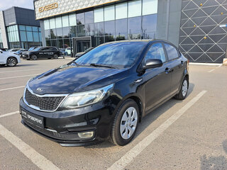 2015 Kia Rio III Рестайлинг, чёрный, 1037000 рублей, вид 1
