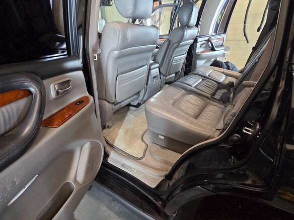 2003 Lexus LX 470 II Рестайлинг, чёрный, 1820000 рублей - вид 18