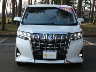 2022 Toyota Alphard III Рестайлинг, белый, 6300000 рублей, вид 2