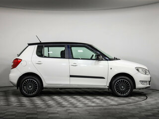 2013 Skoda Fabia II Рестайлинг, голубой, 579000 рублей, вид 4