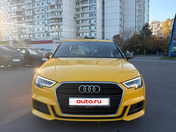 2016 Audi A3 III (8V) Рестайлинг, жёлтый