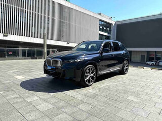 2024 BMW X5 Long 30Li IV (G05/G18) Рестайлинг, чёрный, 7528662 рублей, вид 1