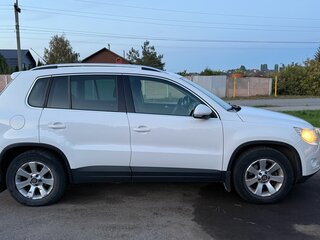 2011 Volkswagen Tiguan I, белый, 1090000 рублей, вид 4