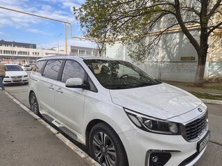 2019 Kia Carnival III, белый, 2700000 рублей, вид 3