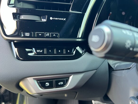 2024 Lexus RX 500h V, чёрный, 11500001 рублей - вид 32