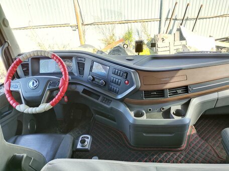 2023 Dongfeng DFH 4180, белый, 4100000 рублей, вид 5