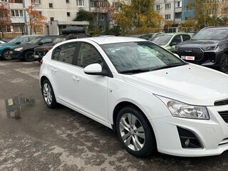 2013 Chevrolet Cruze I Рестайлинг, белый, 1000000 рублей, вид 2