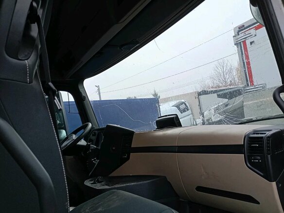 2023 Mercedes-Benz Actros, белый, 6702750 рублей - вид 7