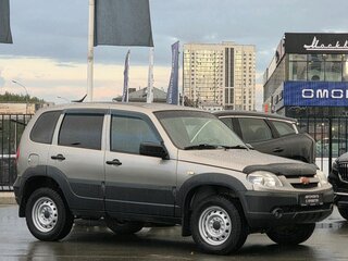 2019 Chevrolet Niva I Рестайлинг, коричневый, 795000 рублей, вид 3