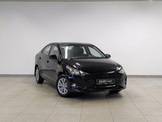 2021 Hyundai Solaris II Рестайлинг, чёрный, 1550000 рублей, вид 3