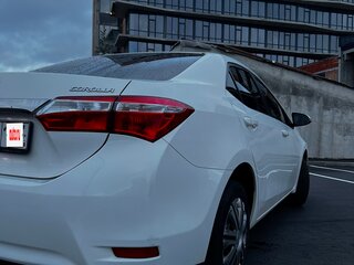 2015 Toyota Corolla XI (E160, E170, E180), белый, 1450000 рублей, вид 5