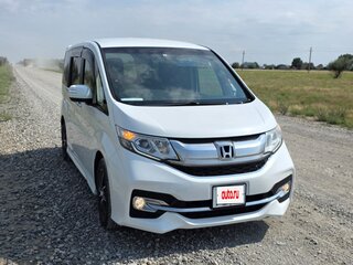 2015 Honda Stepwgn Spada V, белый, 1926000 рублей, вид 1