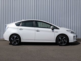 2012 Toyota Prius III Рестайлинг (XW30), белый, 1149000 рублей, вид 5