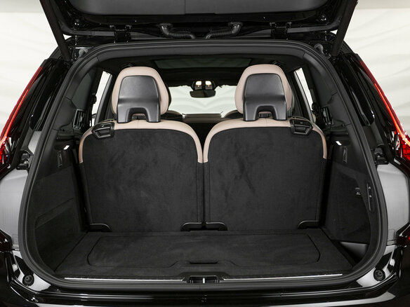 2026 Volvo XC90 B6 II Рестайлинг 2, чёрный - вид 27