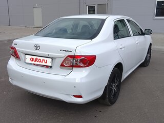 2010 Toyota Corolla X (E140, E150) Рестайлинг, белый, 970000 рублей, вид 3