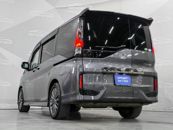 2020 Honda Stepwgn Spada V Рестайлинг, серый, 2700000 рублей - вид 25