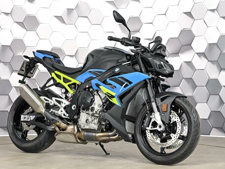 2025 BMW S 1000 R, чёрный, 1999000 рублей, вид 1