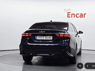 2022 Kia K3 II Рестайлинг, синий, 1350000 рублей, вид 5