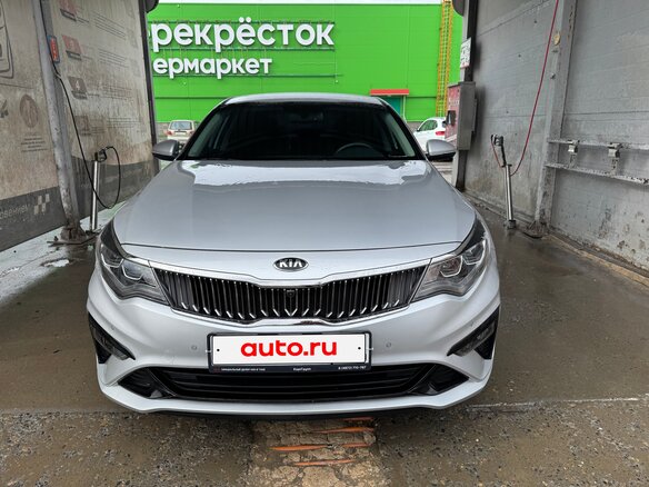 2019 Kia Optima IV Рестайлинг, серебристый, 2800000 рублей - вид 1