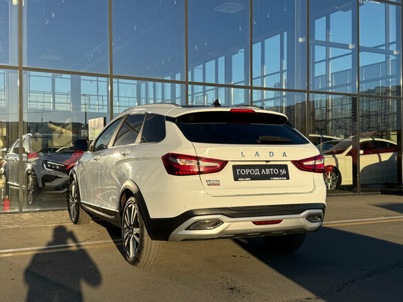 2023 Lada (ВАЗ) Vesta SW Cross I Рестайлинг (NG), белый, 1320000 рублей - вид 5