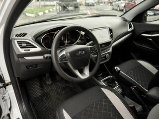 2019 Lada (ВАЗ) Vesta SW Cross I, белый, 1113000 рублей, вид 5