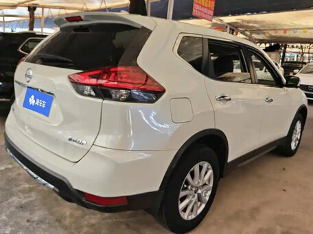 2022 Nissan X-Trail III Рестайлинг, белый, 2007777 рублей, вид 3