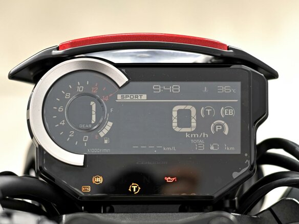 2020 Honda CB 1000R, красный, 1149000 рублей - вид 8