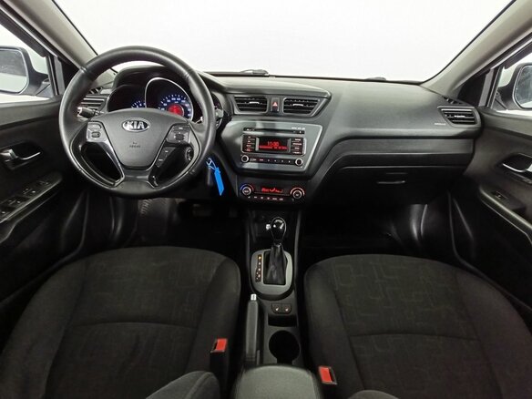 2015 Kia Rio 6-speed III, белый - вид 9