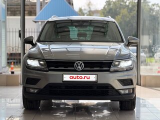 2020 Volkswagen Tiguan II, серый, 2800000 рублей, вид 2