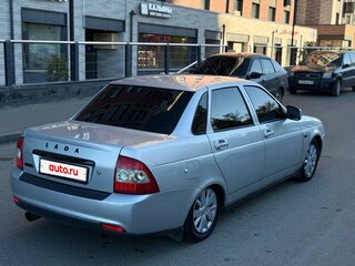 2017 Lada (ВАЗ) Priora I Рестайлинг, серебристый, 395000 рублей, вид 2