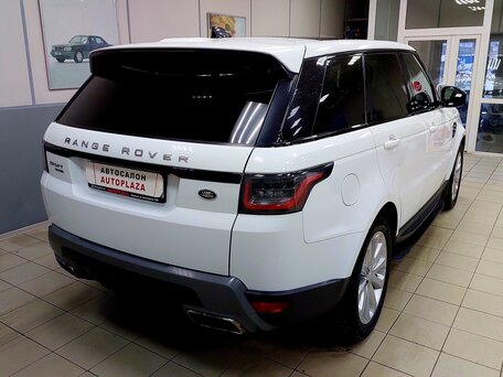 2018 Land Rover Range Rover Sport II Рестайлинг, белый, 3490000 рублей, вид 4