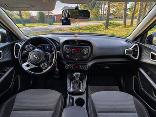 2020 Kia Soul III, чёрный, 1800000 рублей, вид 3